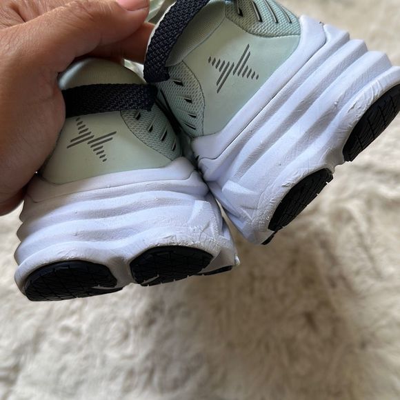 Hoka One One Women’s Bondi X Running Shoe BGBS Size 8.5B - Picture 6 of 12